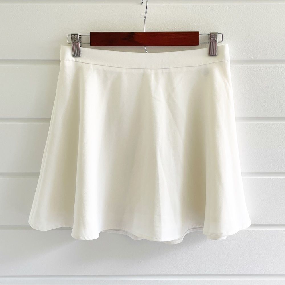 Express Lined Mini Skirt In Off White Size 4